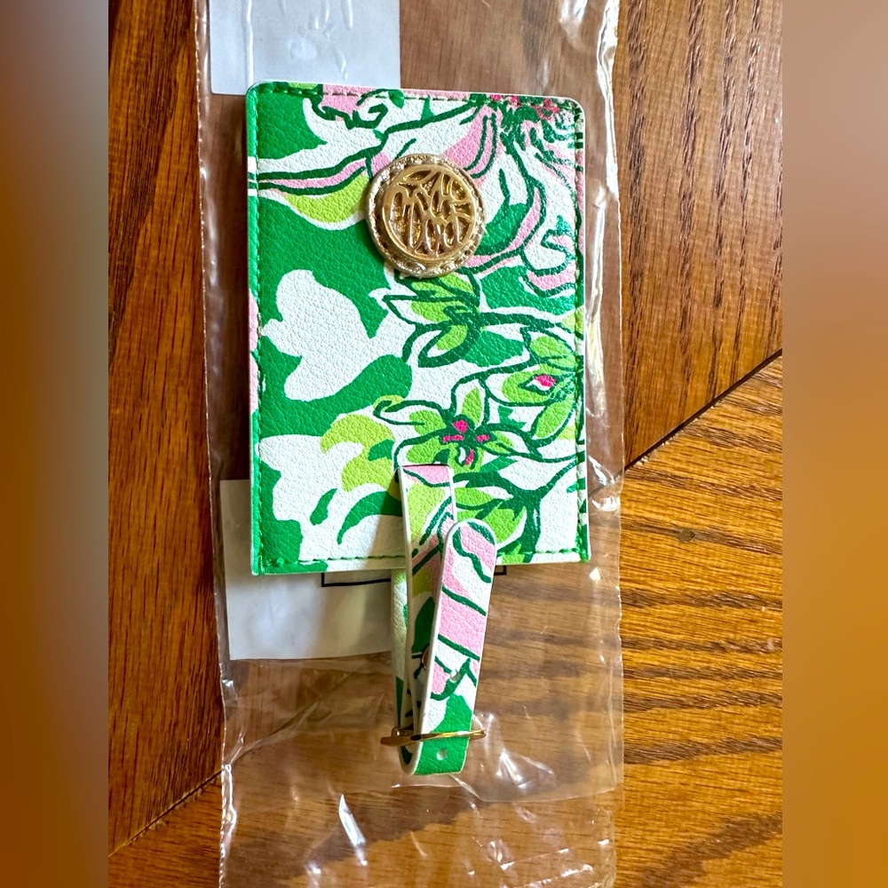NWT Lilly Pulitzer luggage tag